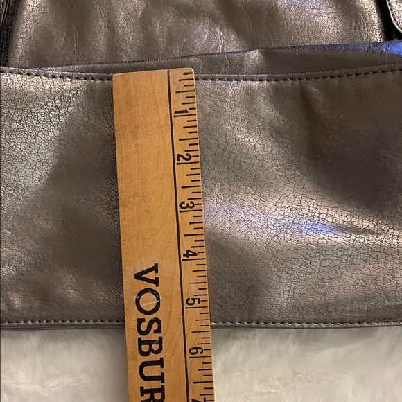 Jessica Simpson Elegant Pewter Handbag NWT - Picture 7 of 8